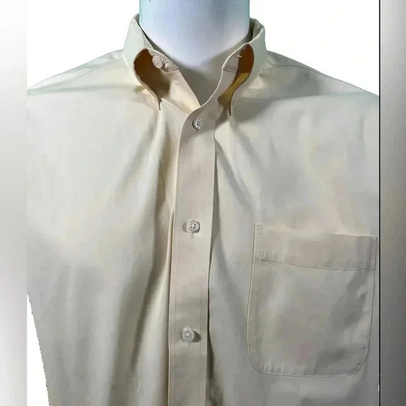Eddie Bauer Men's Button Down Casual Long Sleeve Yellow Shirt Size L Relaxed Fit - Picture 3 of 9